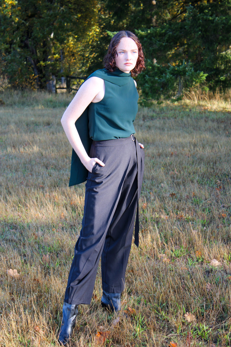 Windrest Sleeveless Blouse