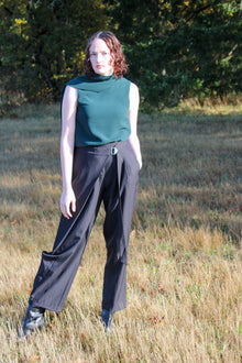 Windrest Sleeveless Blouse